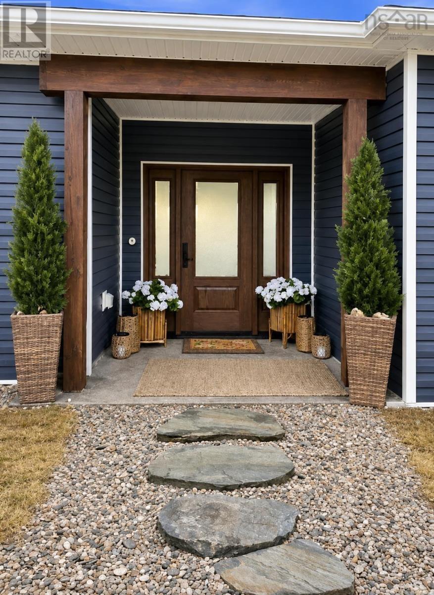 107 Amelinda Crescent