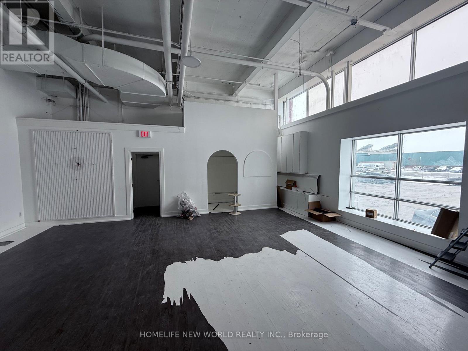 101+105 - 41 METROPOLITAN ROAD