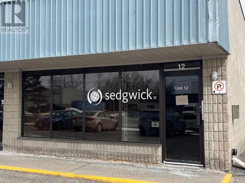 12 - 637 THE QUEENSWAY Peterborough (Otonabee Ward 1) ON K9J7J6