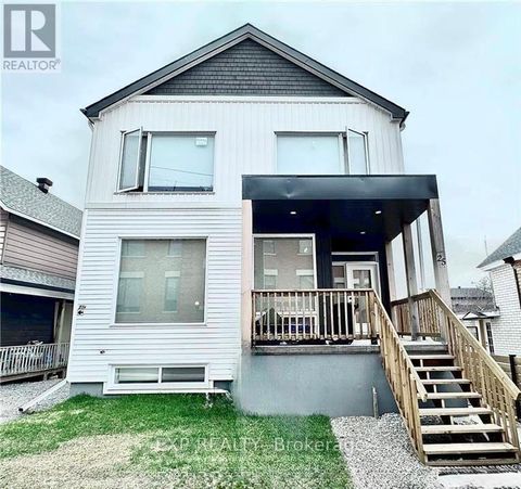 A + B - 25 O'MEARA STREET Ottawa ON K1Y2S8