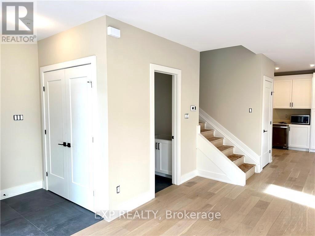 A + B - 25 O'MEARA STREET