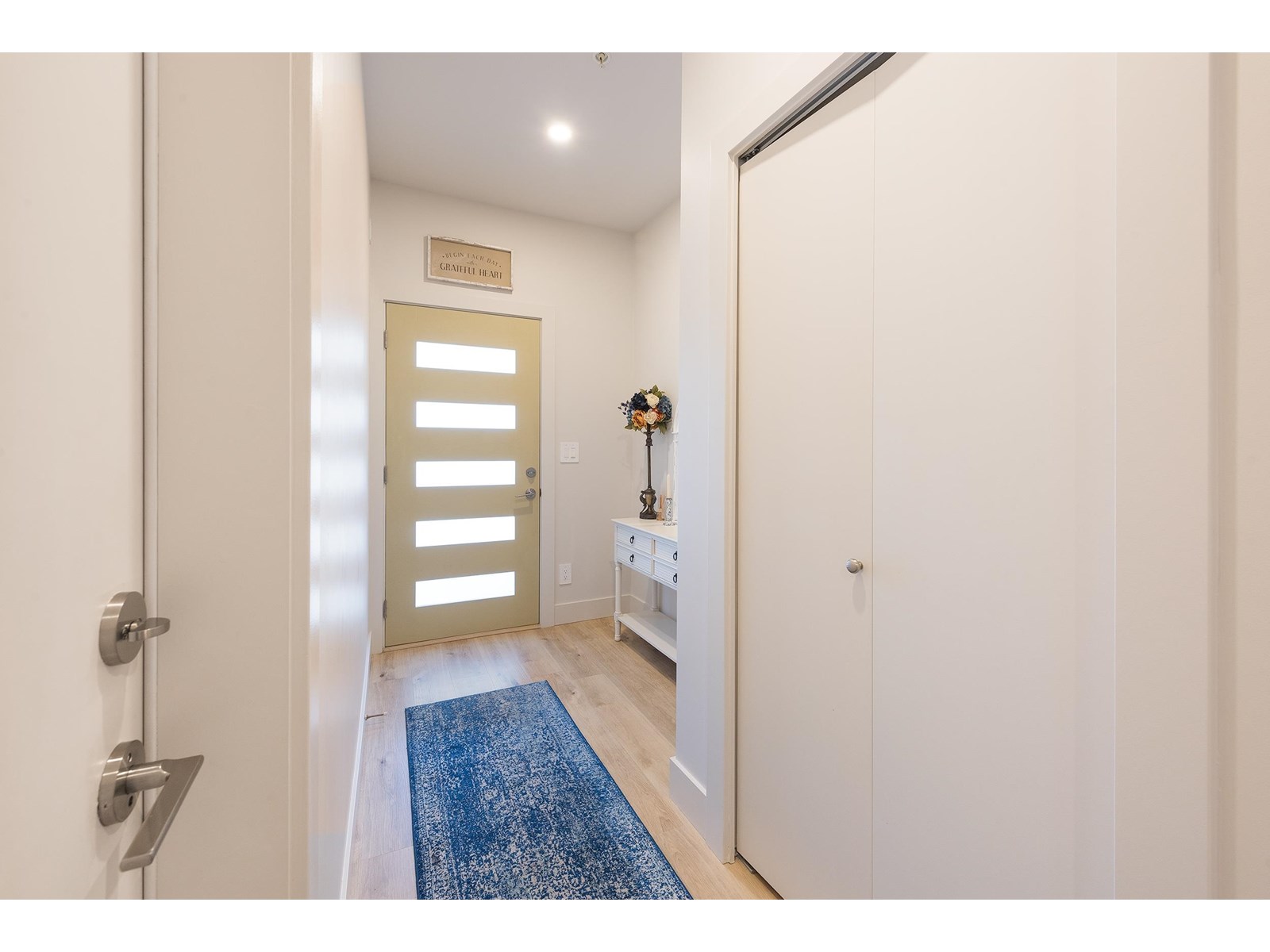 3 1928 WOODSIDE BOULEVARD|Mt Woodside