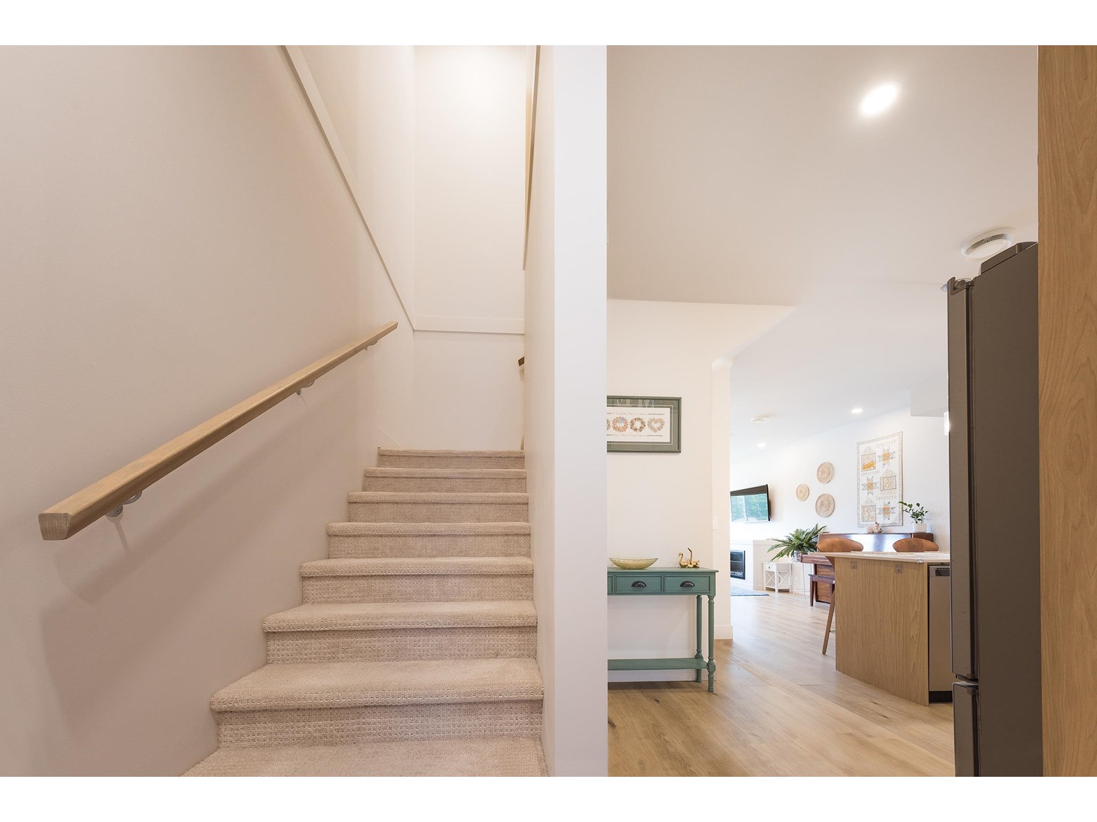 3 1928 WOODSIDE BOULEVARD|Mt Woodside