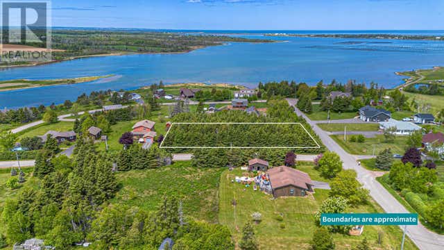 LOT 21 MACLAUCHLAN HIGHLANDS