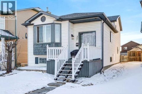 312 Martin Crossing Way NE Calgary AB T3J3T2