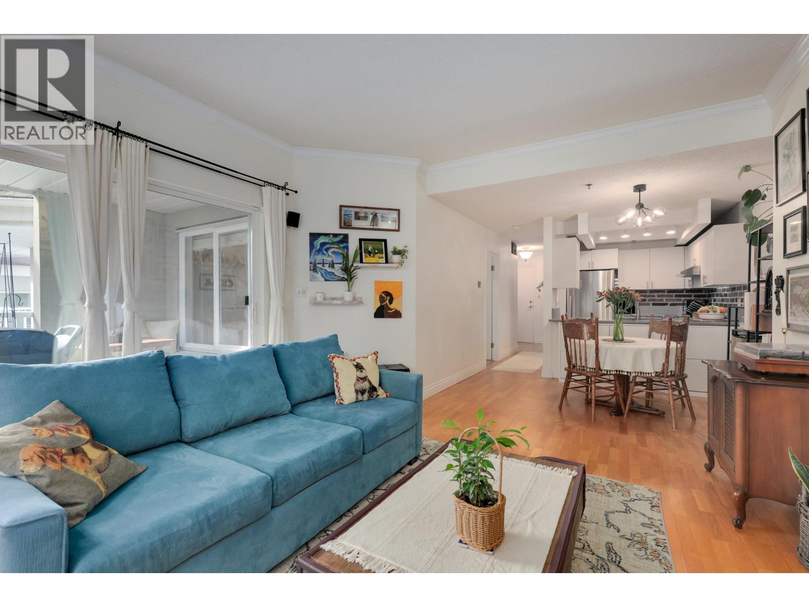 305 2256 W 7TH AVENUE