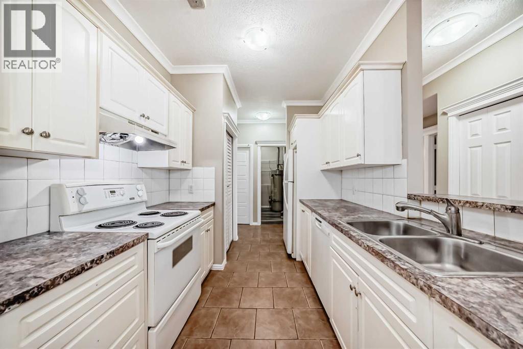 205, 7 Lineham Avenue