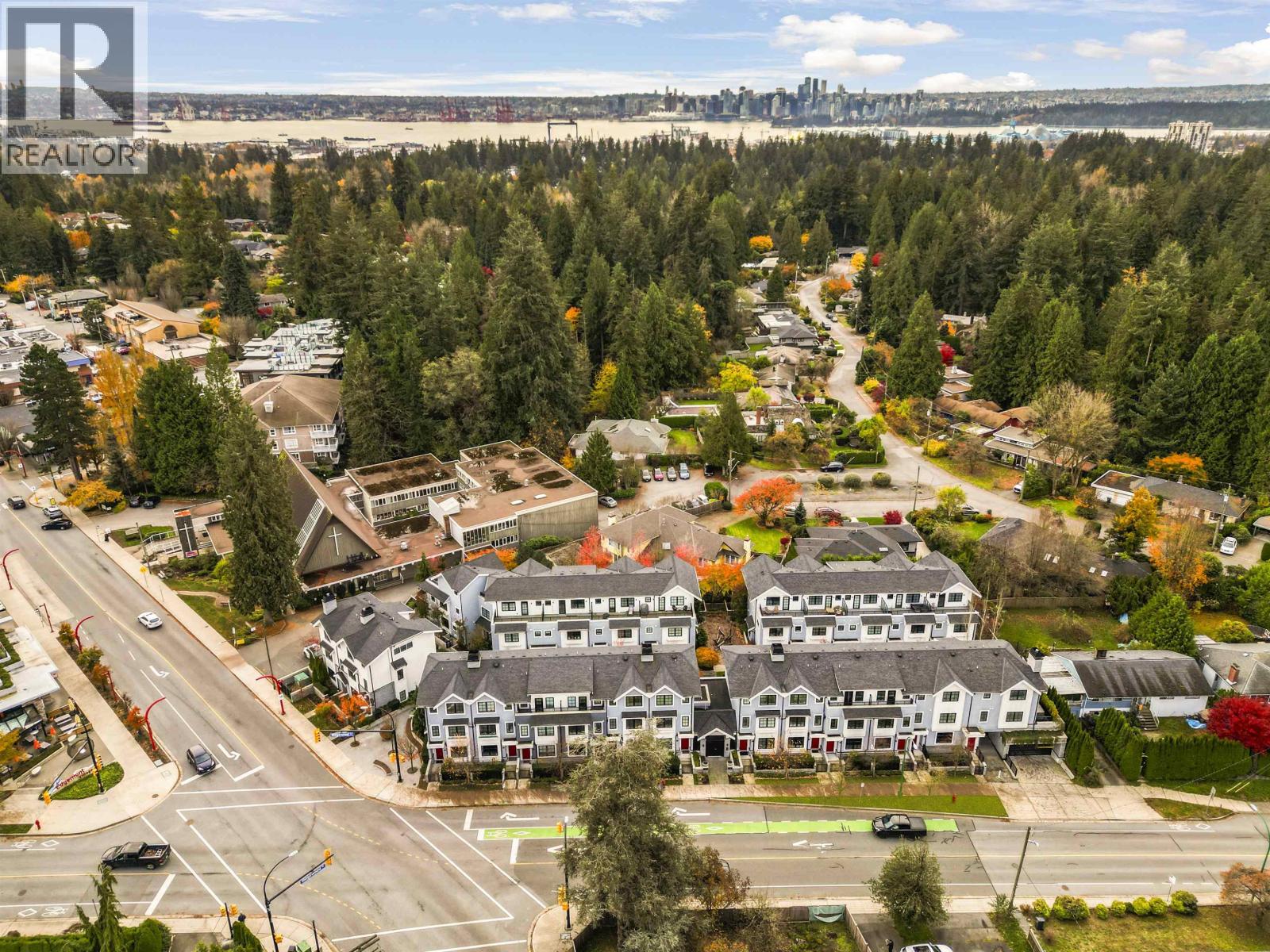 5 1133 RIDGEWOOD DRIVE