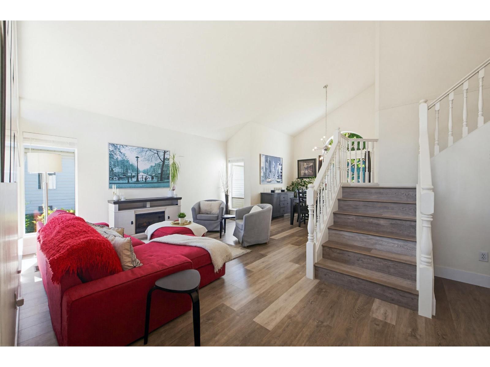 32328 SLOCAN DRIVE