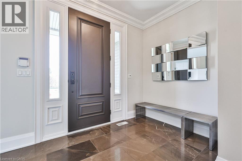 283 JENNINGS Crescent