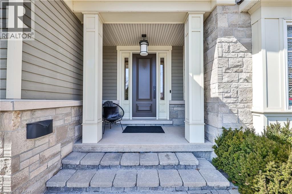 283 JENNINGS Crescent