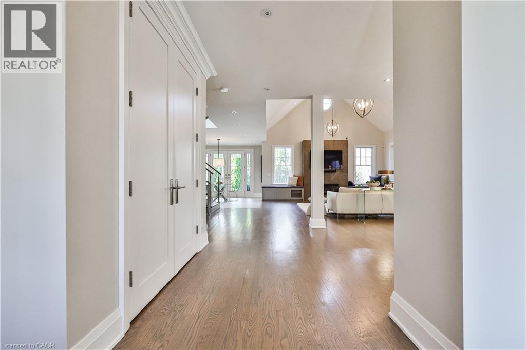 283 JENNINGS Crescent