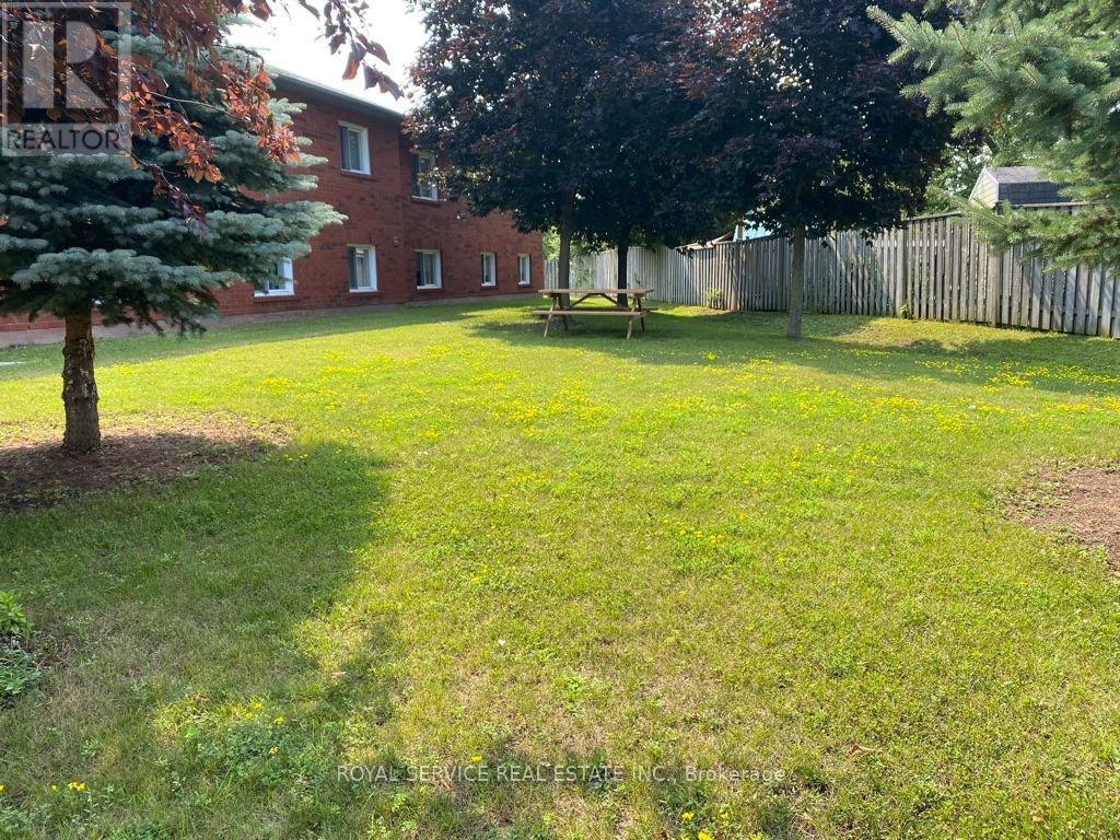 104 - 209-A SUTHERLAND CRESCENT