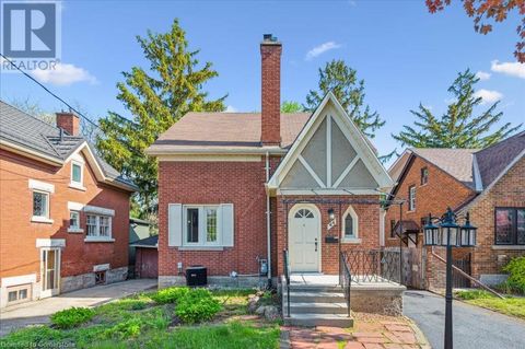 44 HIGHLAND Road W Kitchener ON N2M3B5