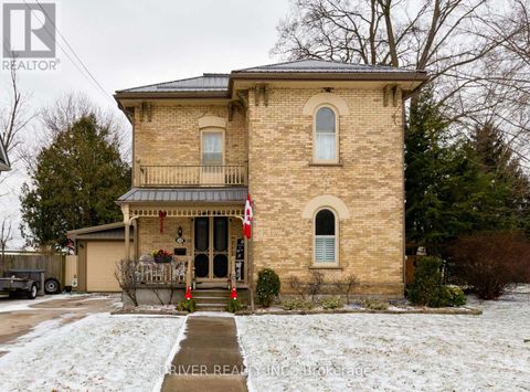 12 SOUTH STREET E Aylmer ON N5H1P6