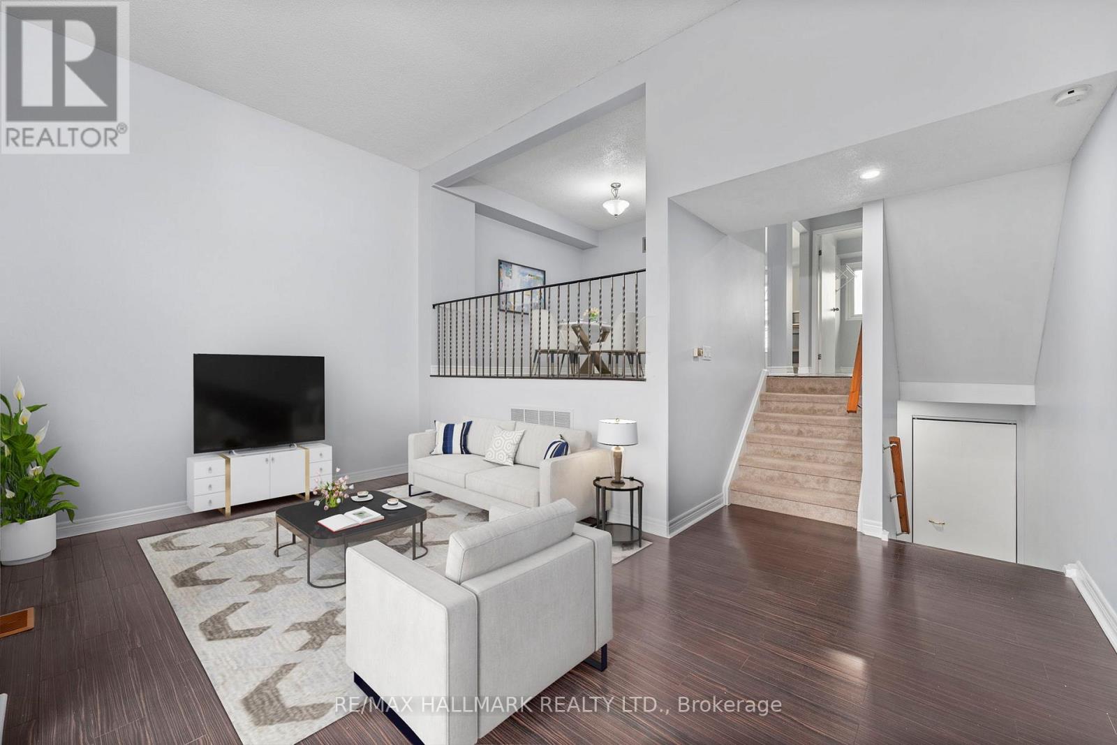 98 - 4662 KINGSTON ROAD