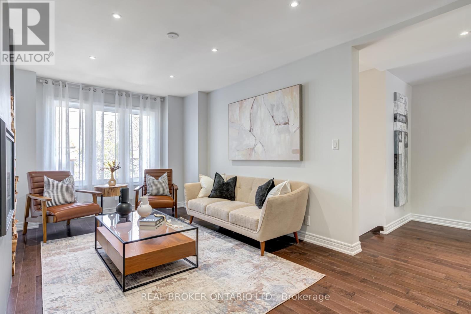 78B FOCH AVENUE