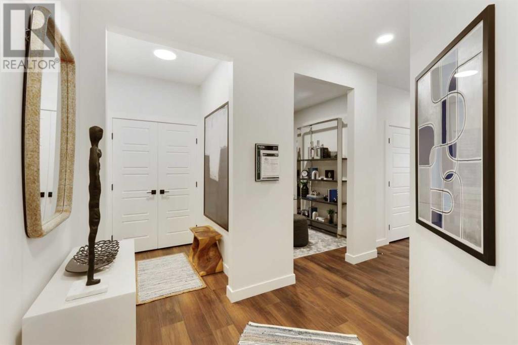 11 Lewiston View NE