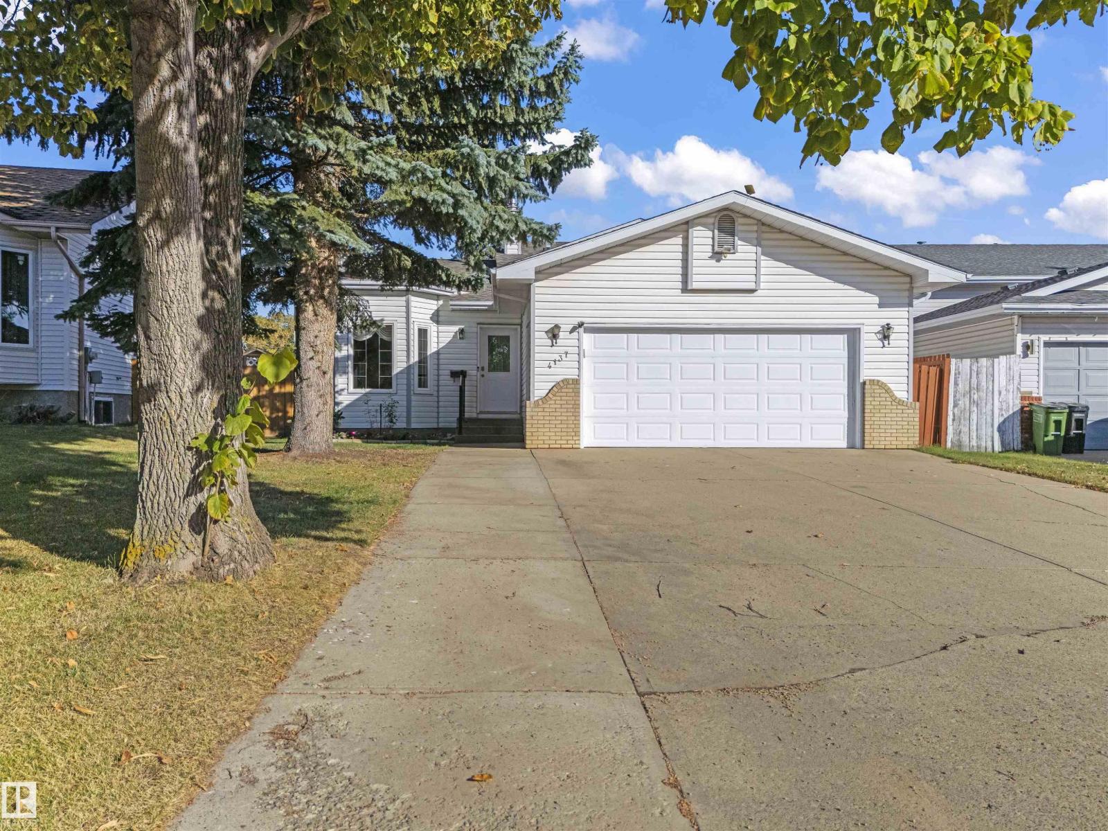 4137 28 Ave NW NW