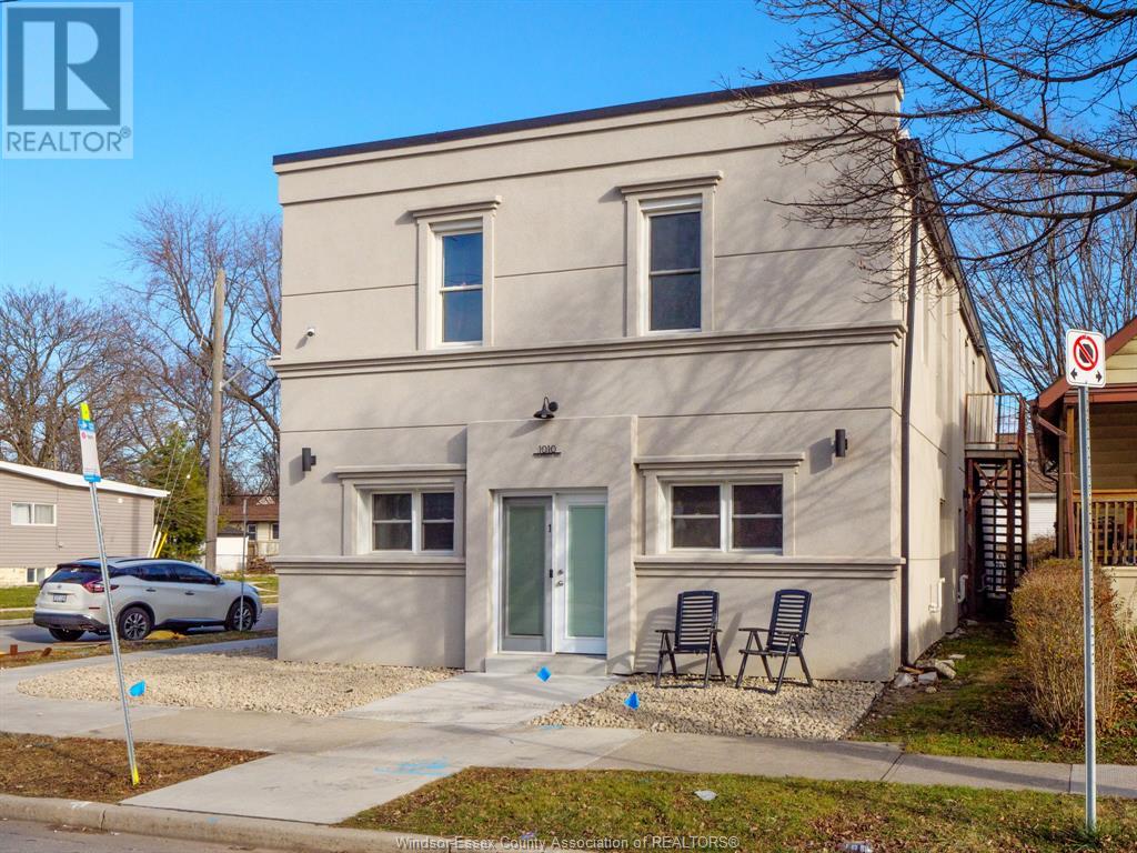 1010 CAMPBELL