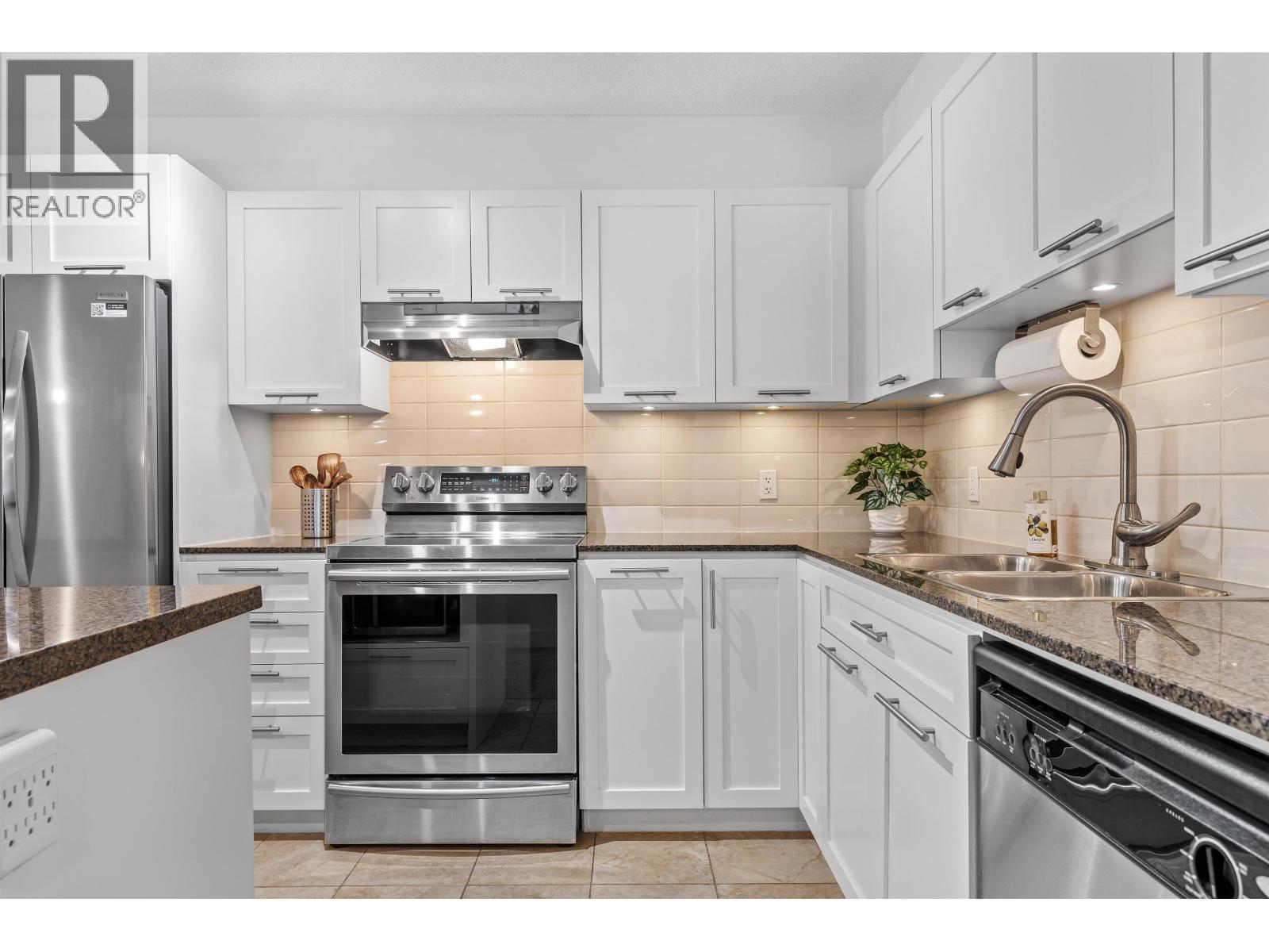 126 19677 MEADOW GARDENS WAY