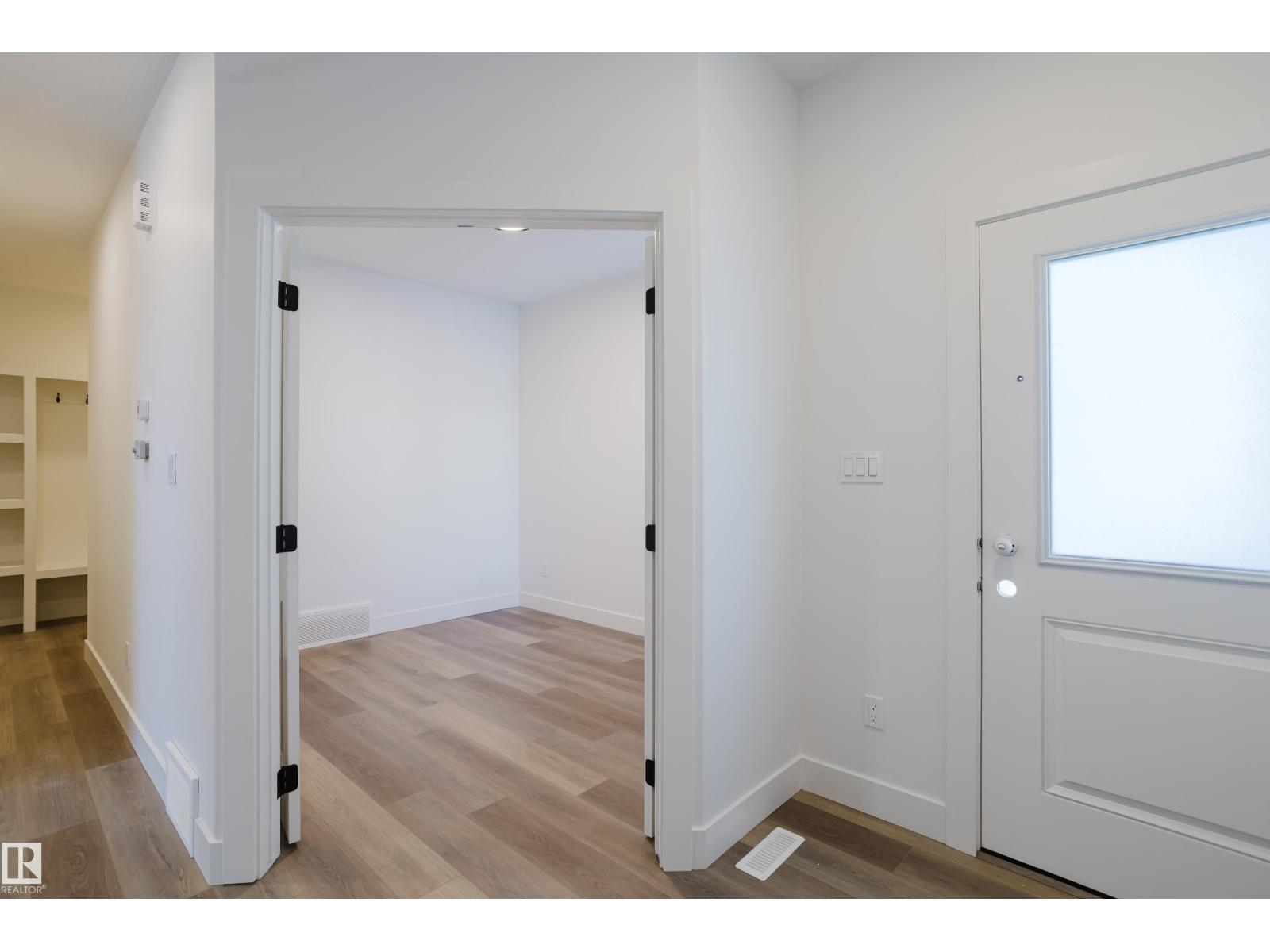 805 ELDERBERRY CO NW