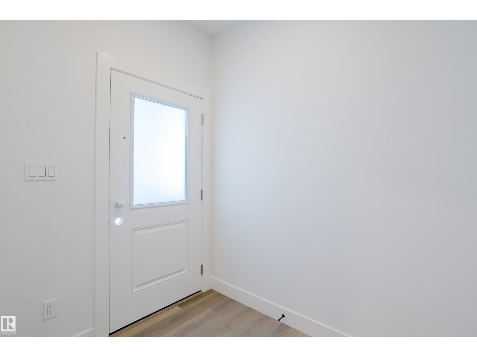 805 ELDERBERRY CO NW