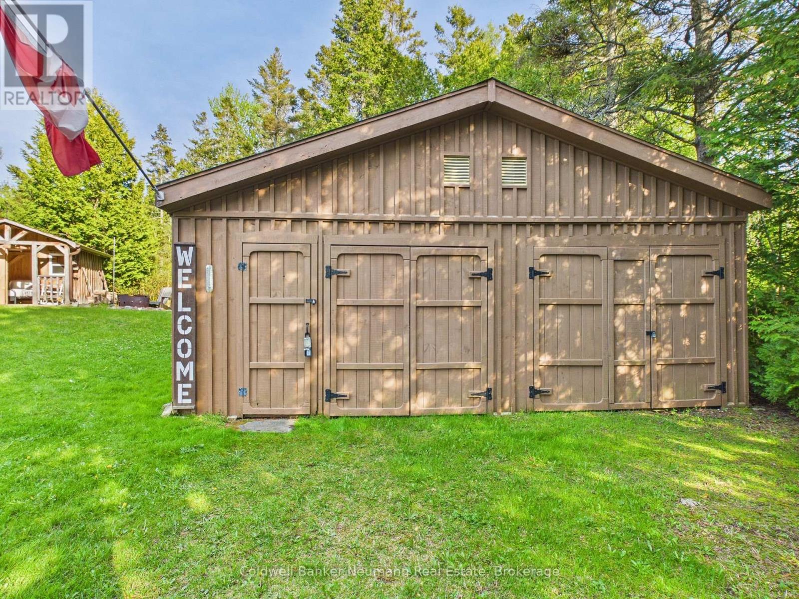 857 PIKE BAY ROAD