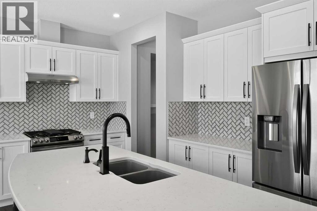 154 Yorkstone Way SW