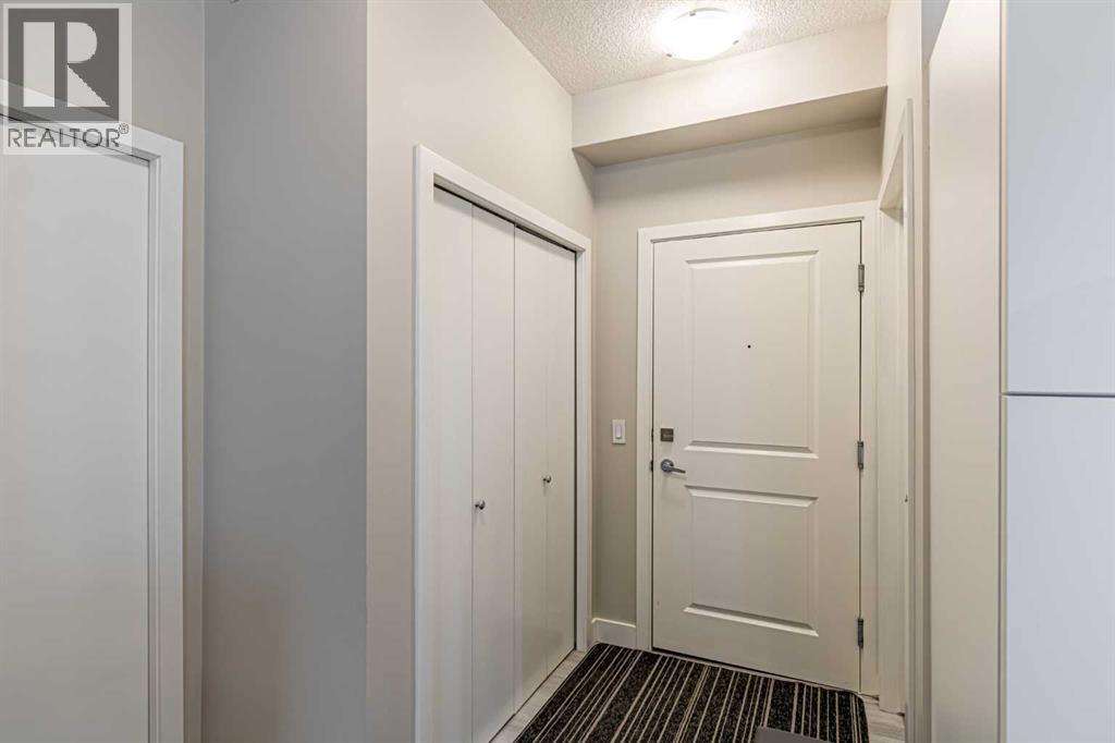 118, 3600 15A Street SW