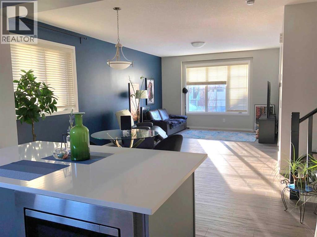 292 Yorkville Road SW