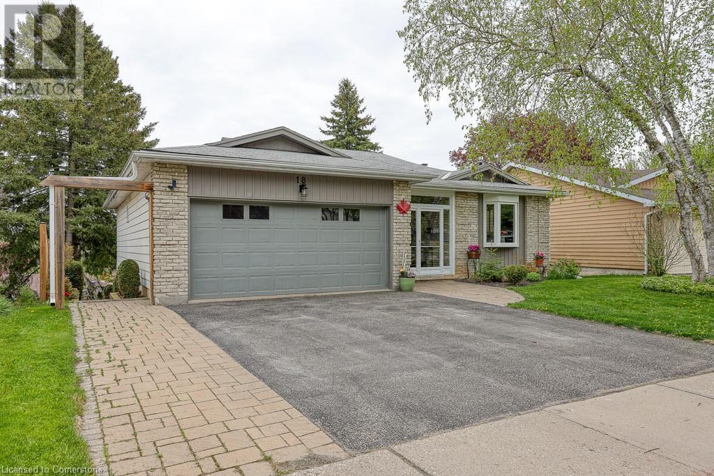 18 CHARNWOOD Court