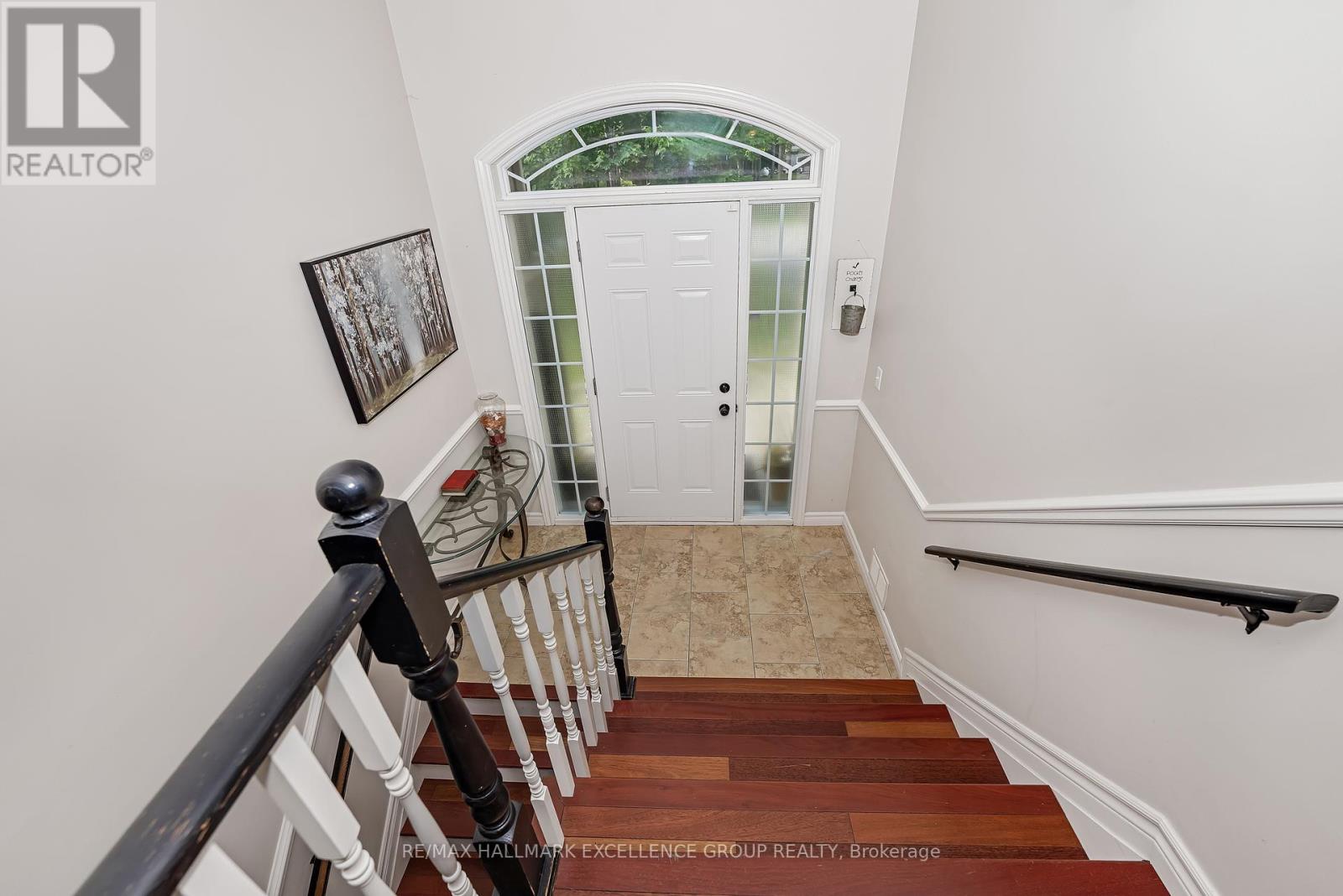 2709 DUBOIS STREET
