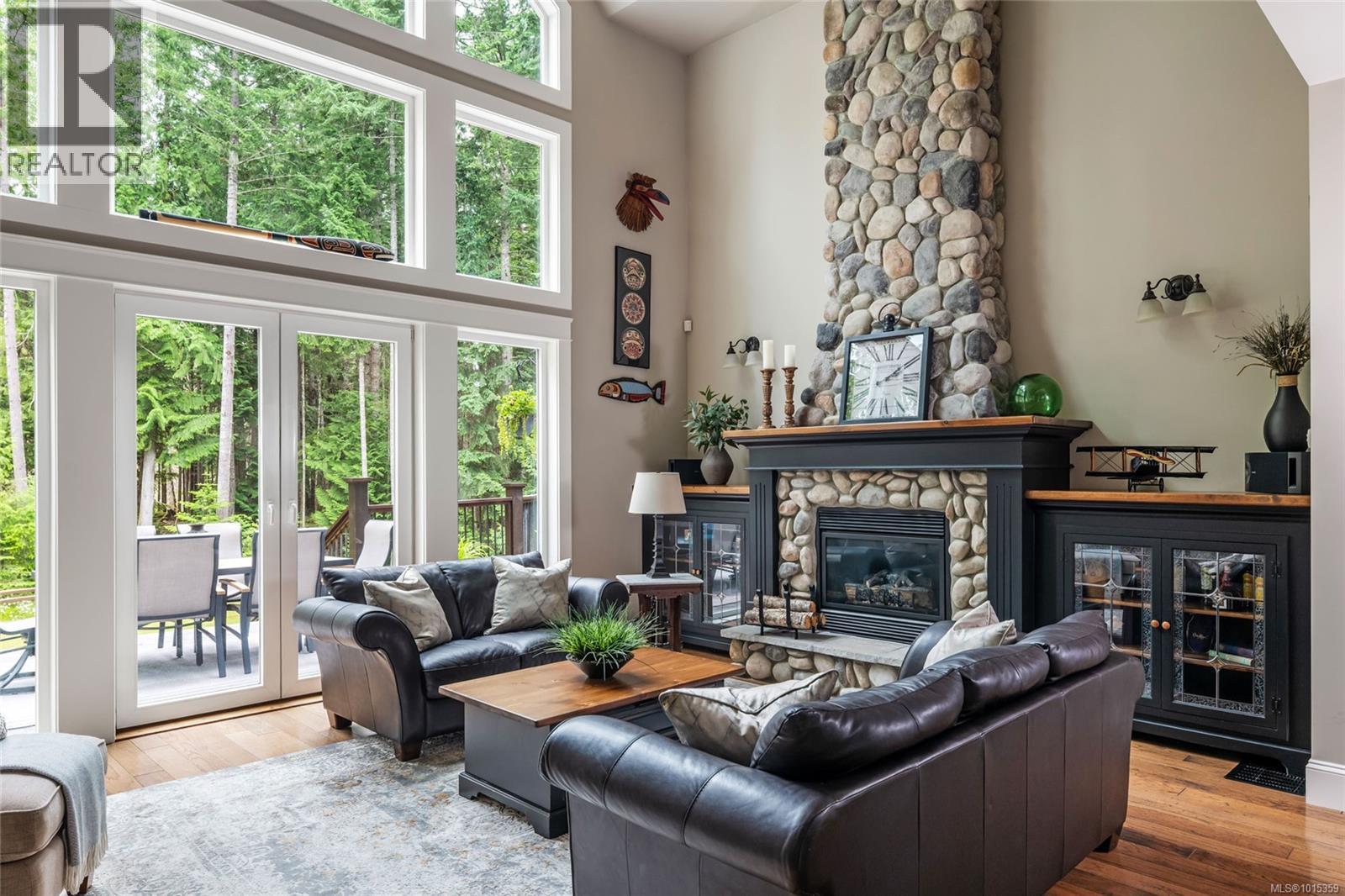 1453 White Pine Terr