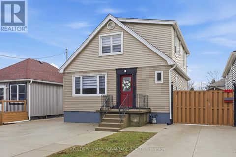 2062 BARTON STREET E Hamilton (McQuesten) ON L8H2Z4