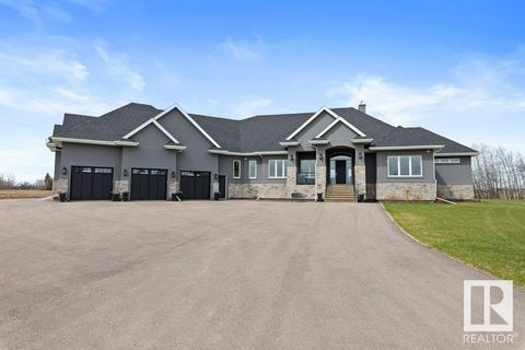 55004 RGE ROAD 271 Rural Sturgeon County AB T8R1W4