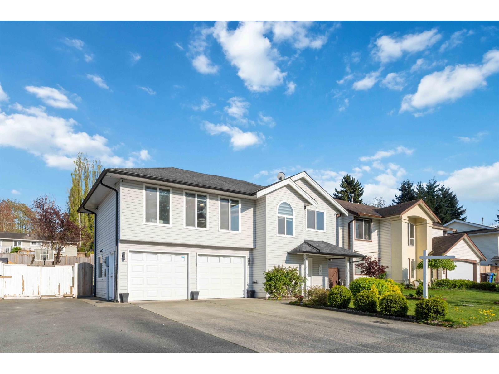 2706 MITCHELL STREET