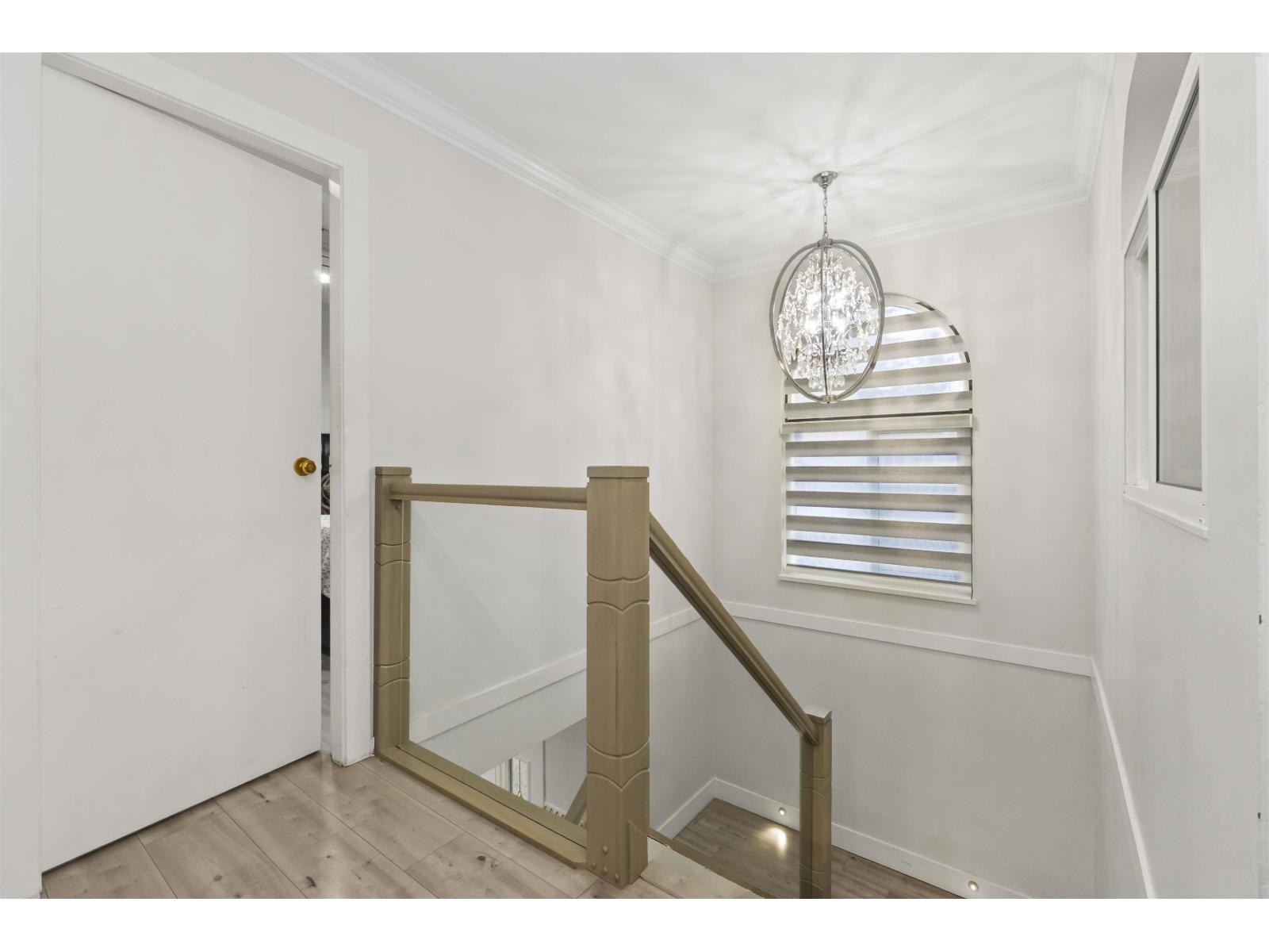 2706 MITCHELL STREET