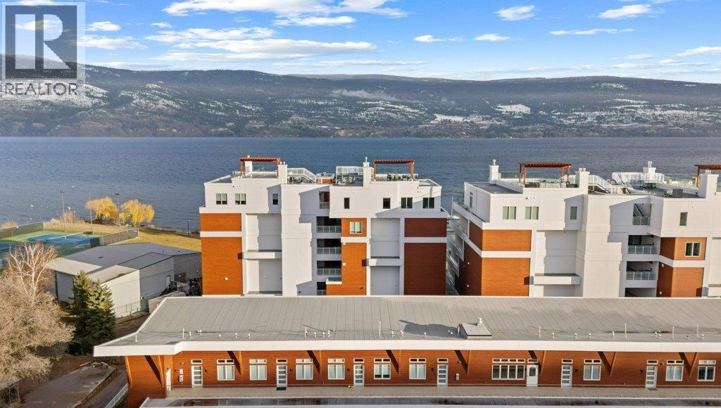 13419 Lakeshore Drive S Unit# 101