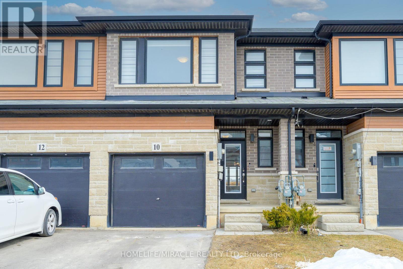 10 JUNE CALLWOOD WAY