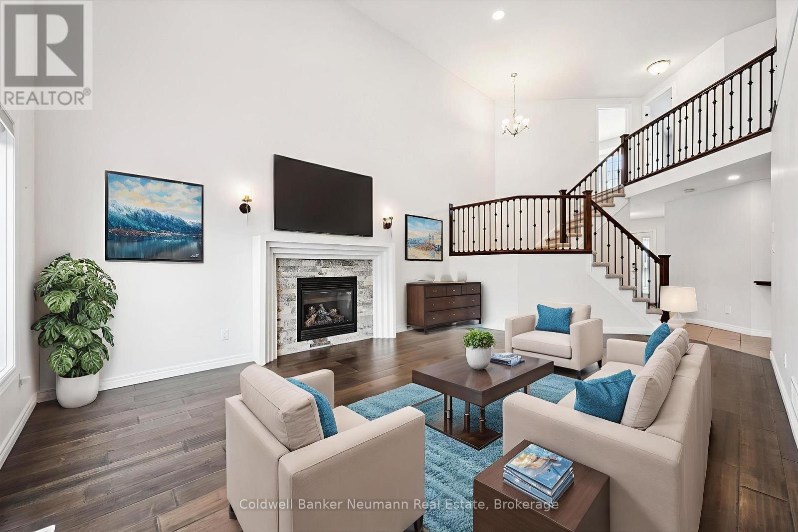 176 COLONIAL DRIVE