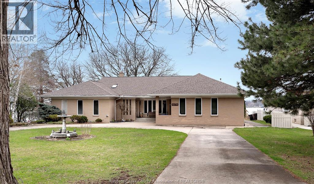 4470 RIVERSIDE DRIVE