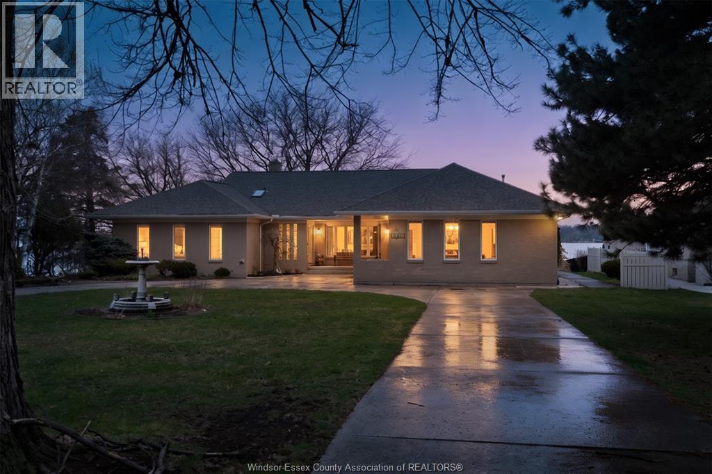 4470 RIVERSIDE DRIVE