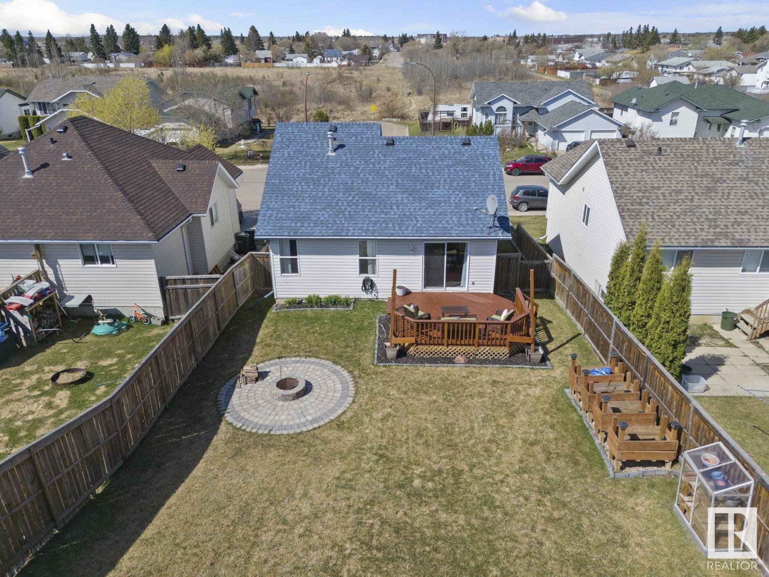 4801 45 ST