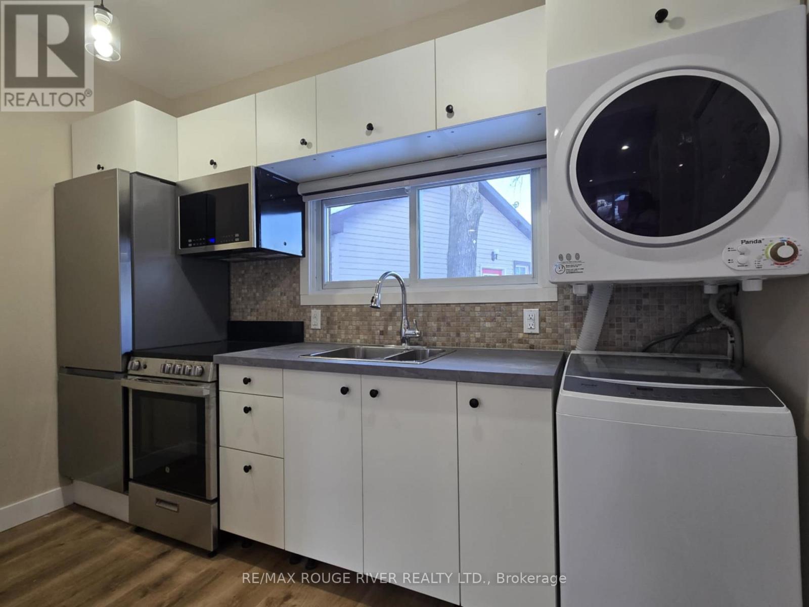 2 - 371 PERCY BOOM ROAD