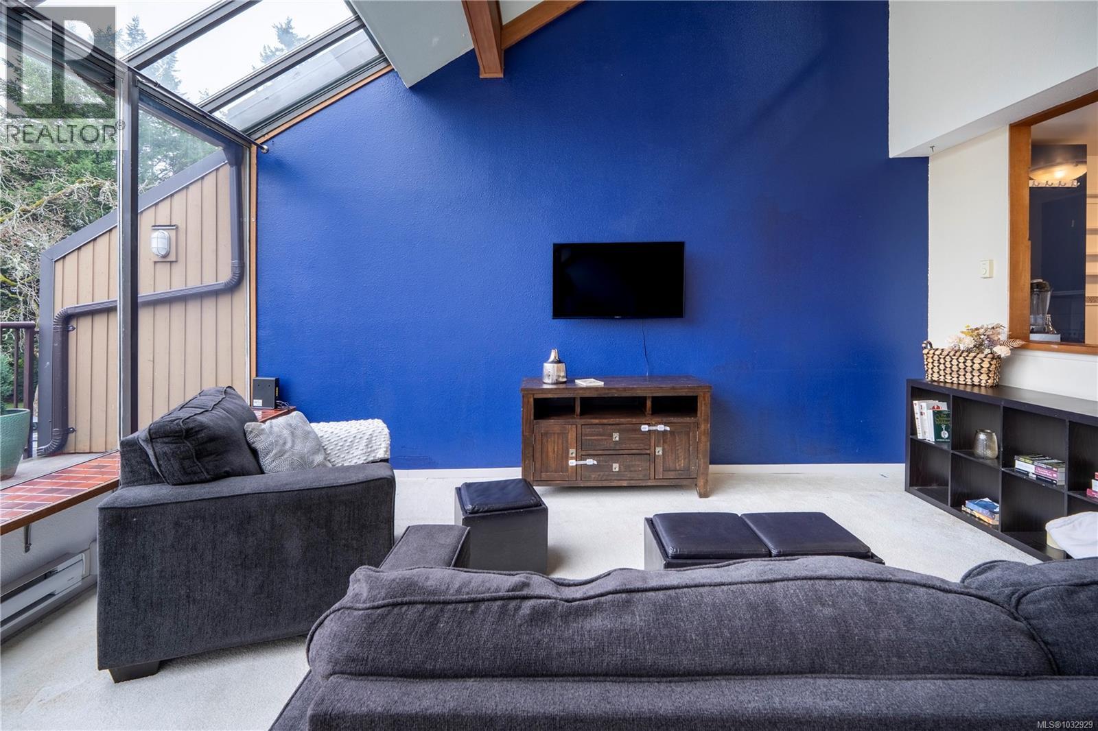 493D 4678 Elk Lake Dr