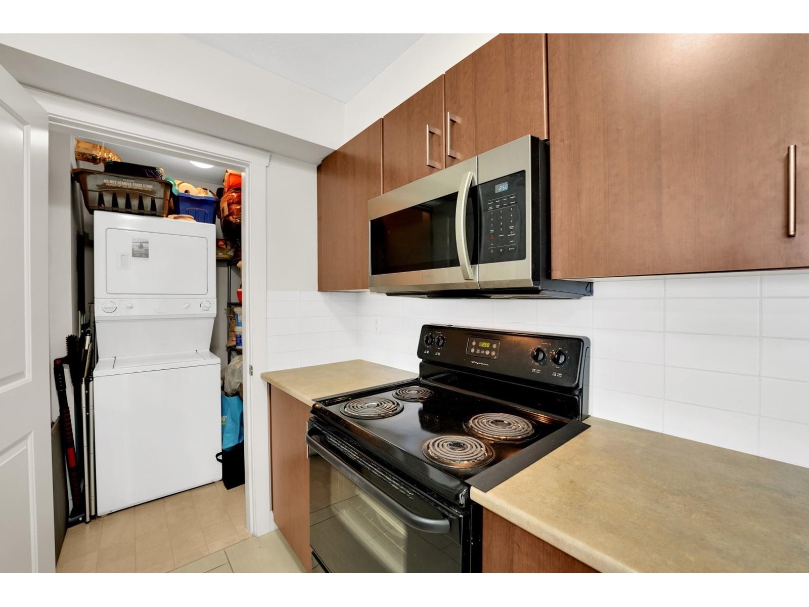 307 45555 YALE ROAD|Chilliwack Proper South