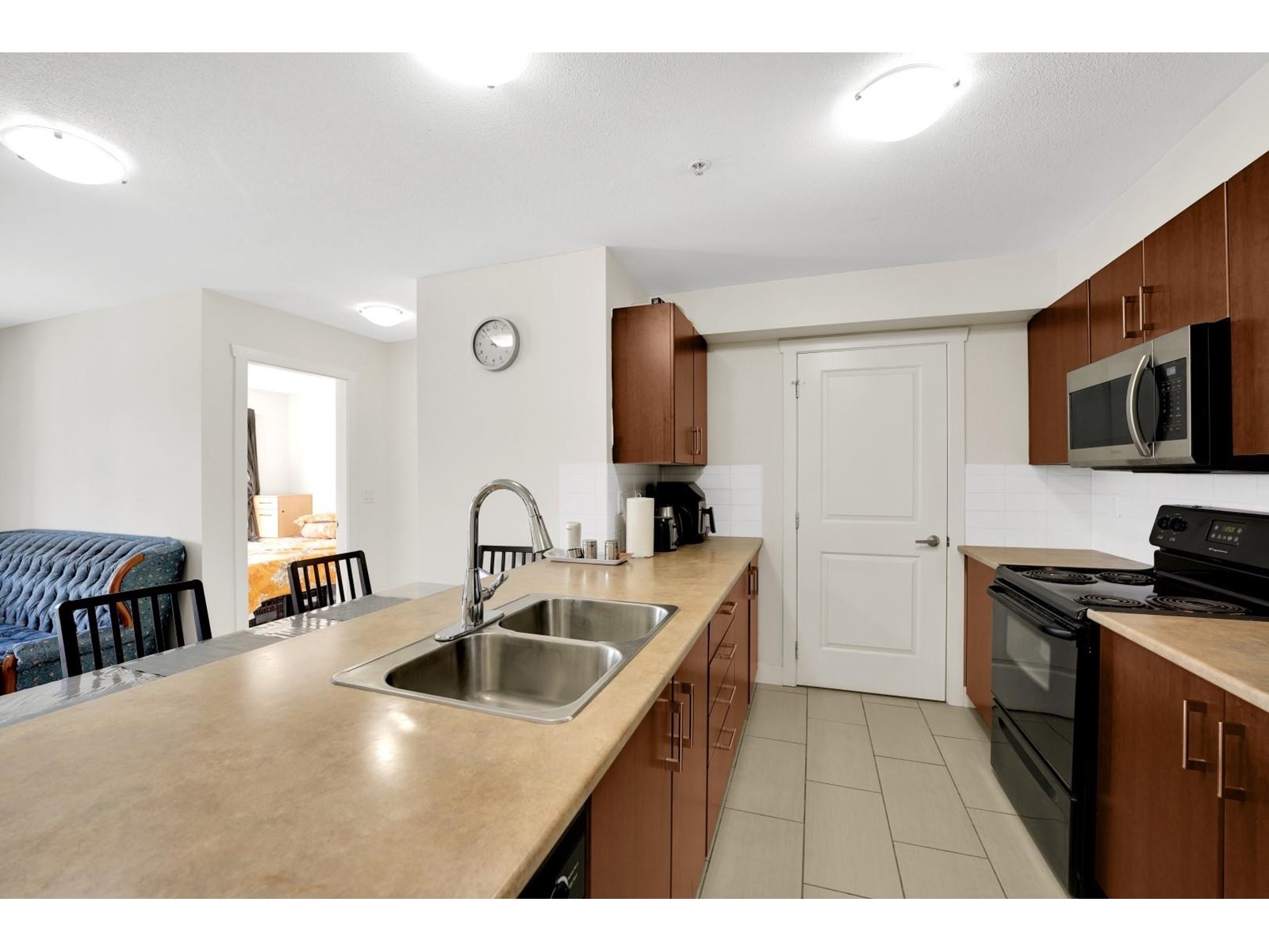 307 45555 YALE ROAD|Chilliwack Proper South