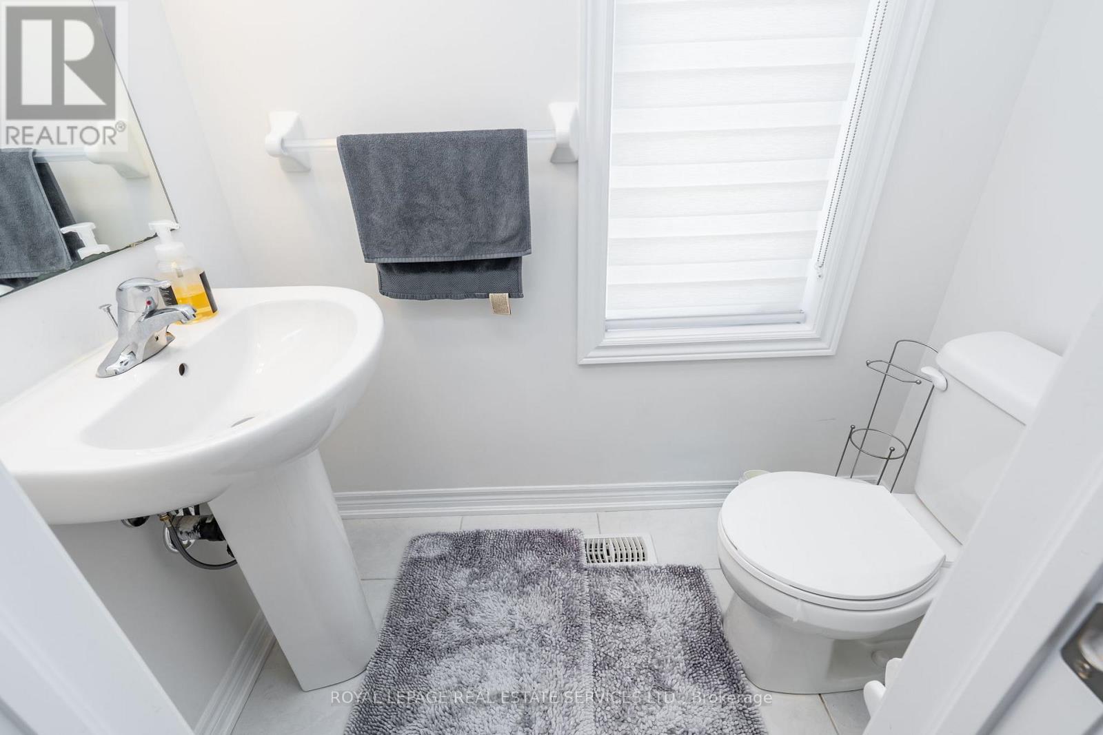 72 - 166 DEERPATH DRIVE