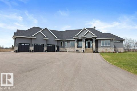 55004 RGE ROAD 271 Rural Sturgeon County AB T8R1W4